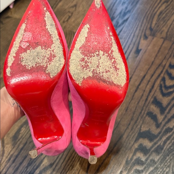 Christian Louboutin Pink Suede Pump. Stunning size 39 - Picture 5 of 5
